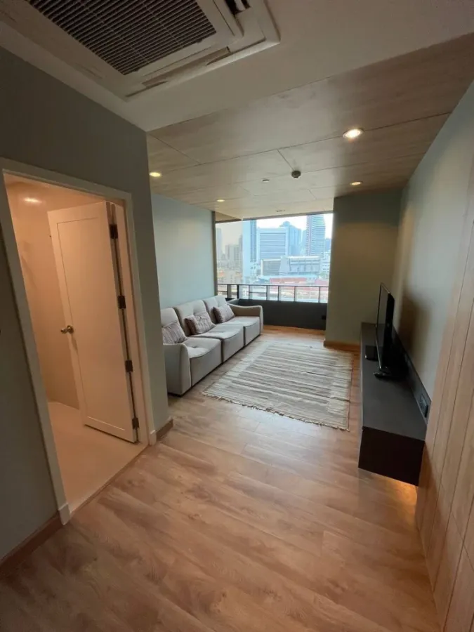 For rent!! Condo Chamchuri Square Residence, 10th floor, new room, has never been in, don't miss it!!