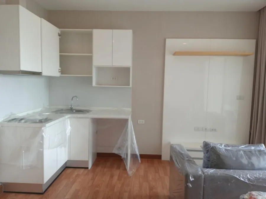 Sale/Rent The Coast Bangkok Sukhumvit-Bangna. Fully furnished, ready to move in. Value for money. Don't wait.