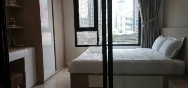 ขาย!! คอนโด ไลฟ์ อโศก ชั้น 10 วิวอโศก เฟอร์นิเจอร์ ​built-in ทำเลดี ห้ามพลาด!! images