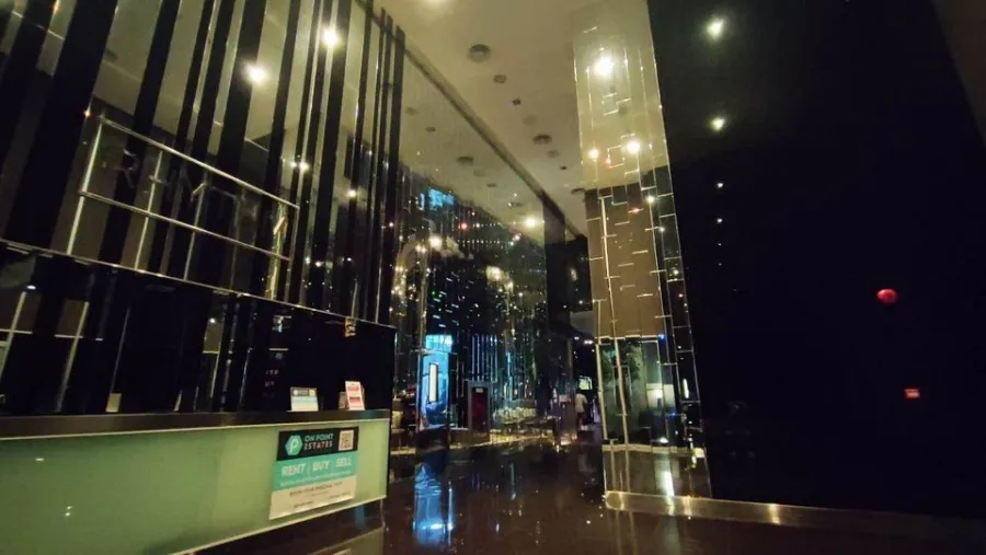 ให้เช่า คอนโด ริทึ่ม สาทร – นราธิวาส 2 ห้องนอน 2 ห้องน้ำ วิวสูง ราคาดี ลากกระเป๋ามาได้เลย