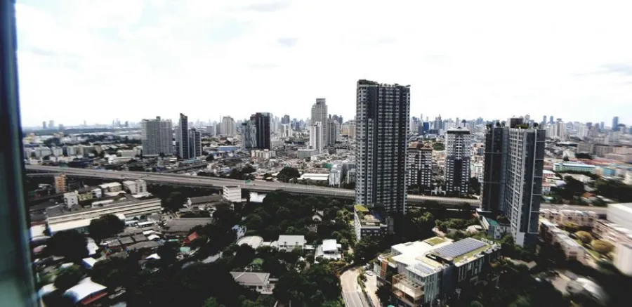 Condo for rent, The Base Sukhumvit 77, high floor, beautiful view, ready to move in, convenient transportation, near shopping areas, don't miss it!