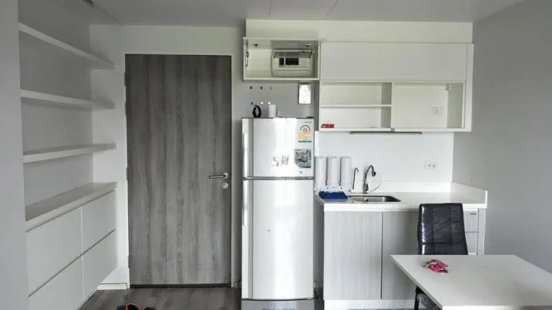 For rent, Double Lake Condominium, 1 bedroom, fully furnished, comfortable sofa, ready to move in. Book now. If you are slow, you will not be satisfied.