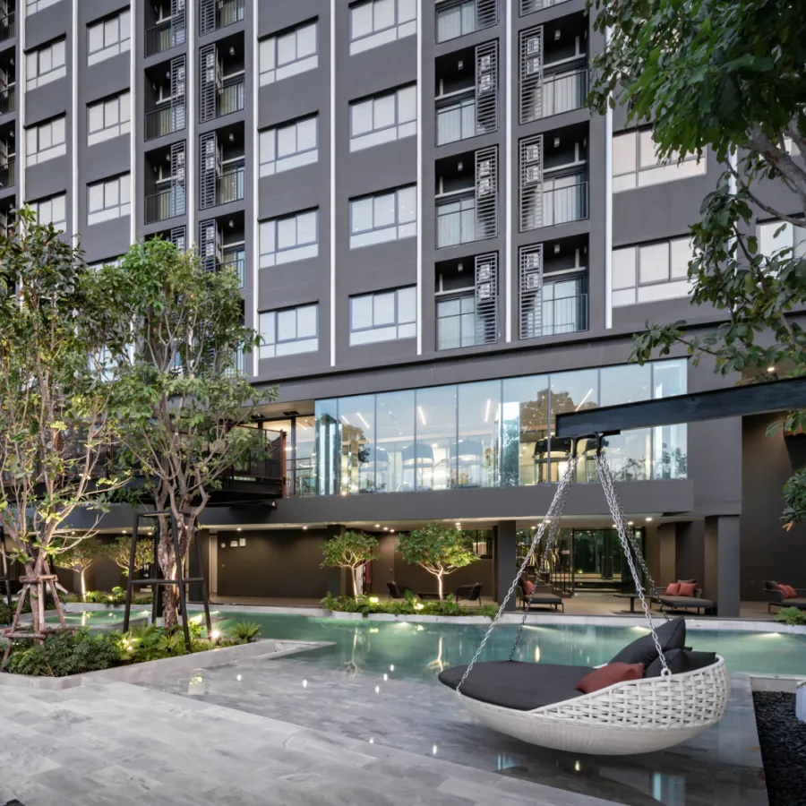 Condo for sale: Ideo New Rama 9, 1 bedroom, 1 bathroom, 6th floor, pool view, bright and airy. Buy now, don't miss out!