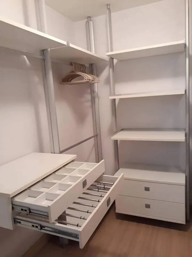 For sale or rent: Parkland Srinakarin, Building D, 10th floor, city view, fully furnished with appliances. Book now!