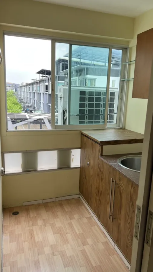 ขาย / ให้เช่า คอนโด แกรนด์ พาร์ค ทาวน์ ชั้น 4 Full Furnished พร้อมเข้าอยู่ รีบจองเลย