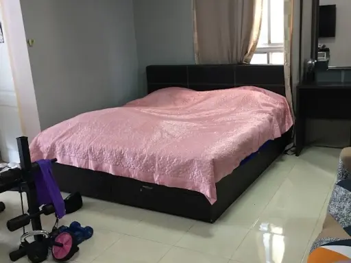 ขาย/ให้เช่า คอนโด รัชดาซิตี้ 18 ห้องสวย พร้อมอยู่ ราคาโดนใจ ซื้อ/จองเลย!!