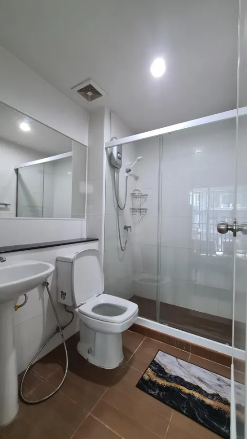 For rent, Regent Home Bangson, phase 27, corner room, wider than other rooms. Fully furnished + electrical appliances, don't miss out