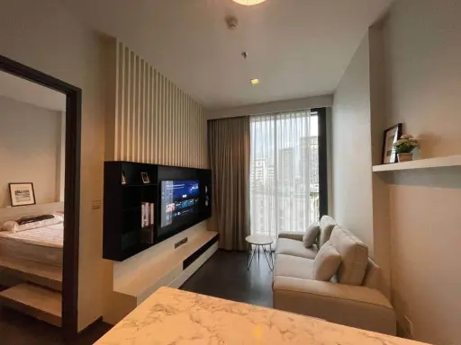ขาย Edge By Sansiri Sukhumvit 23 ห้องกั้นเป็นสัดส่วน มาพร้อมเตียง Buit-In ขนาดใหญ่นอนสบาย ห้ามพลาด