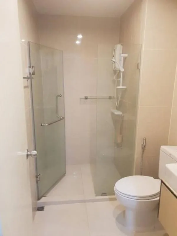 Urgent sale, Condo The Parkland Phetkasem, wide room, good view, there are very few good rooms like this. Hurry up.