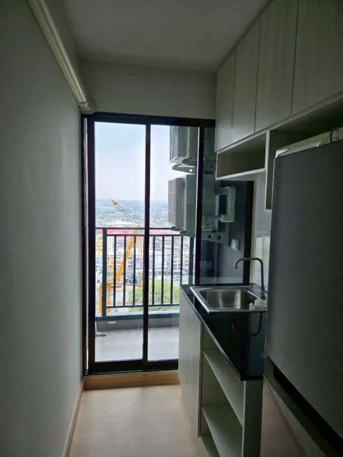 For sale or rent: Terra Residence, 18th floor. A lovely unit, fully furnished. Book now!