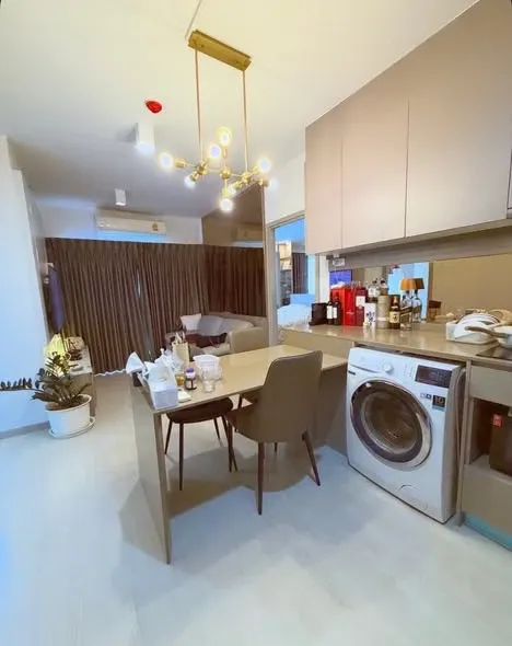 For sale or rent: Ideo Sukhumvit 93. Spacious unit with a coordinated color scheme and high-quality built-in headboard. Don't miss out!