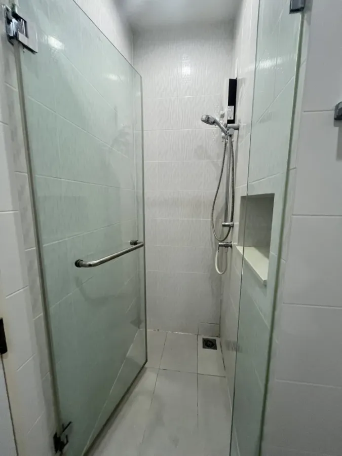 🏠🌃 Condo for Rent: The Niche Pride Thonglor-Phetchaburi 🏠🌃 🎀 30 sq.m., 1 Bedroom, 1 Bathroom, 241st Floor 🎀 📝 Rental Conditions: 1-year contrac