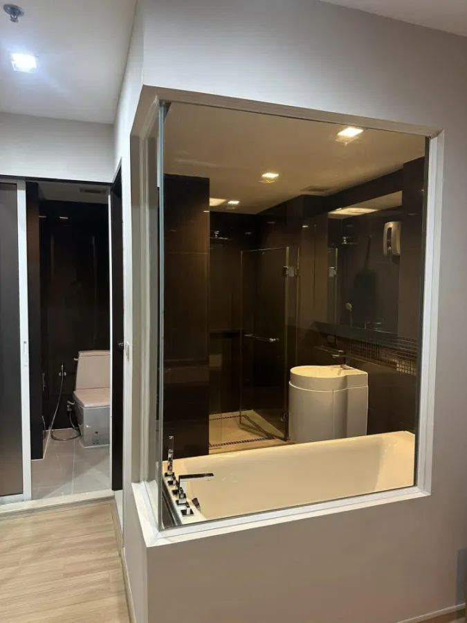 ปล่อยเช่า Rhythm Sathorn ชั้น 12 ห้องกว้างสุดๆ พร้อมเฟอร์นิเจอร์อย่างดี เจ้าของใจดีมาก จองเลย
