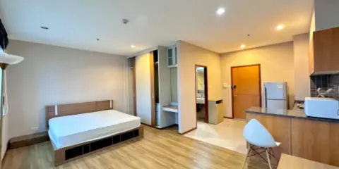 ขาย Villa Sathorn ชั้น 16 ห้องกว้าง โปร่ง โล่ง พร้อมเข้าอยู่ได้ทันที จองเลย ห้ามพลาด