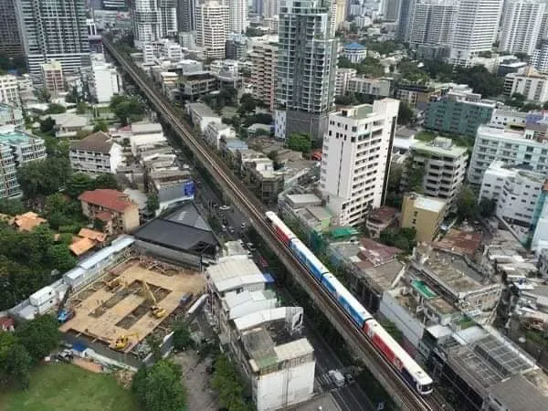 มาจร้า คอนโดหรู ตกแต่งสวยดูดี มีสไตล์ พร้อมเข้าอยู่ สนใจจองเลยที่ The Crest Sukhumvit 34 ขาย ให้เช่า