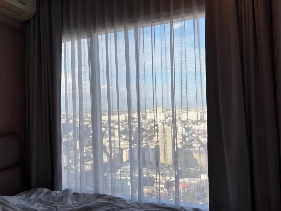 For rent: The Saint Residences. Nice room, fully furnished, beautiful Union Mall view, unblocked. Don't miss out!