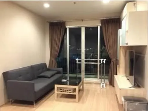 ให้เช่า Casa condo รัชดา-ราชพฤกษ์ ห้องมุมเงียบสงบ ไม่มีห้องด้านบน วิวตัว L กว้างๆ รีบจองเลย