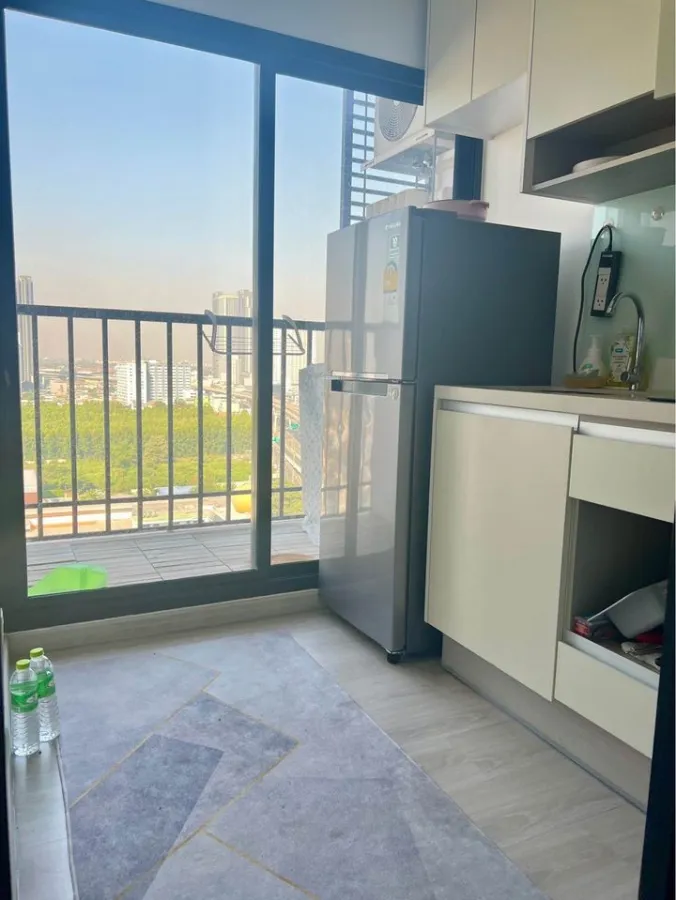 For sale or rent, Skyline Rattanathibet, 16th floor, open view, comfortable for the eyes, fully furnished, whether you want to buy or rent, it's wor