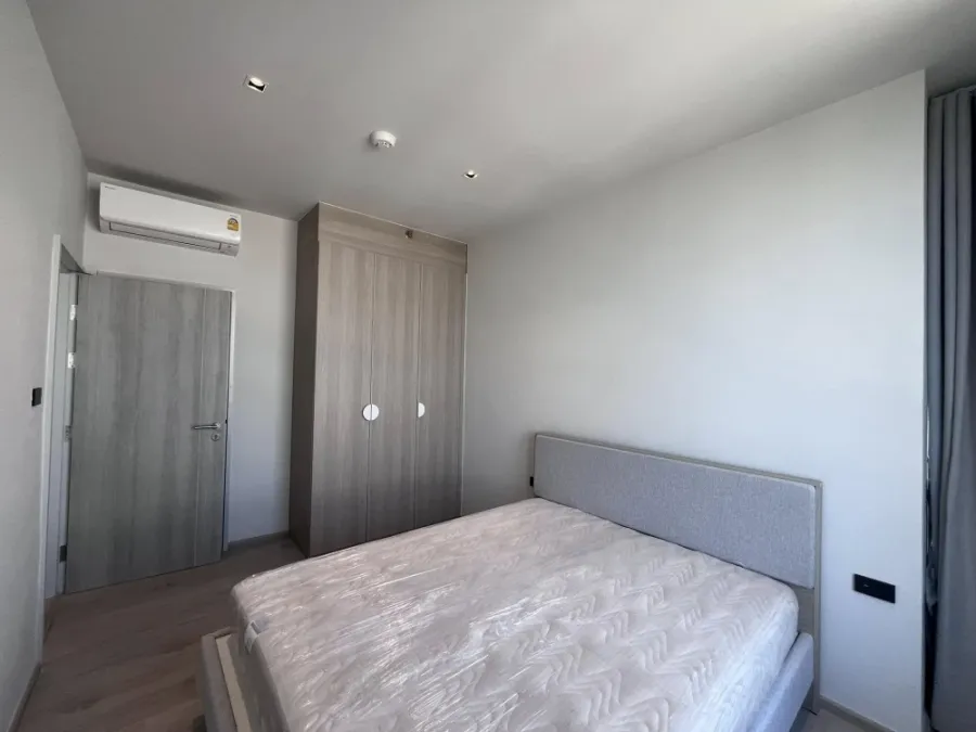 Condo for rent Reference Sathorn Wongwianyai, nice room, complete with furniture and electrical appliances, book now!