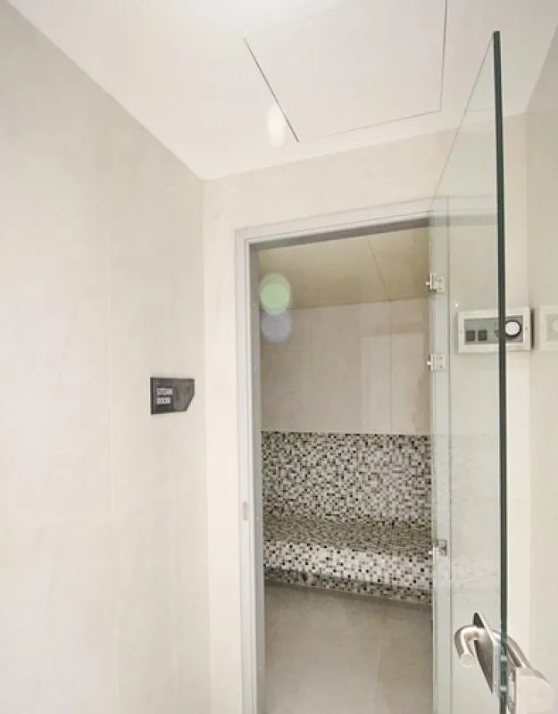 Rent Ideo Q Chula Samyan, this room is nice to live, full of furniture