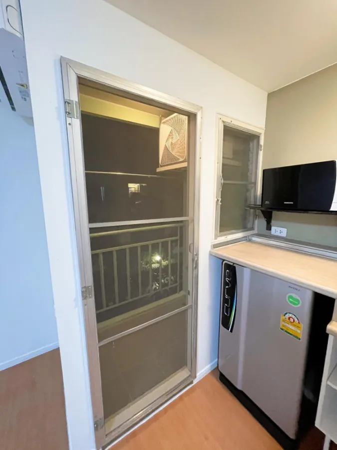 Condo for rent, Lumpini Township, Rangsit, Khlong 1, empty room for low budget people affordable price Interested in moving urgently?