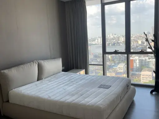 Sell The Room, BTS Wongwian Yai, very spacious balcony, most beautiful view, big sofa, comfortable sitting Hurry up to reserve it. images