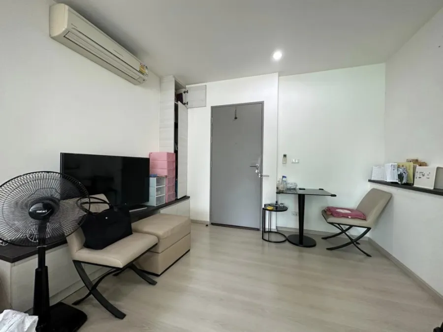 Sale Life Ratchadaphisek, garden view, quiet, private with a good washing machine This must be reserved quickly.