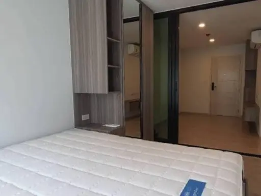 For sale: The Origin Sukhumvit 105, 3rd floor, Building A, separated rooms, very livable. Reserve now, urgent.