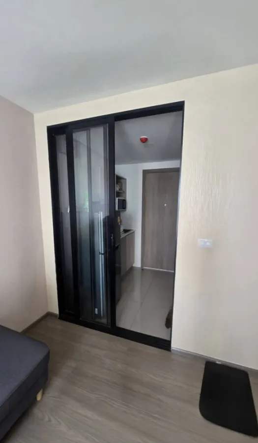For rent: The Muve Kaset. Fully furnished with all appliances. Just bring your suitcase and move in!