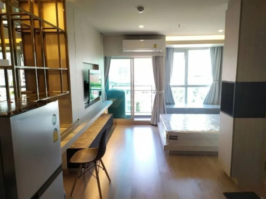 ขาย/เช่า คอนโดลุมพินี ซีเล็คเต็ด สุทธิสาร - สะพานควายห้อง Studio เฟอร์ Buit-in ราคาสุดโดนใจ รีบจอง