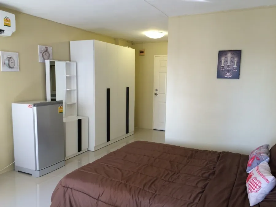 For rent!! Condo Family Park Lat Phrao 48, complete amenities. Ready to move in, don't miss out, book now!!