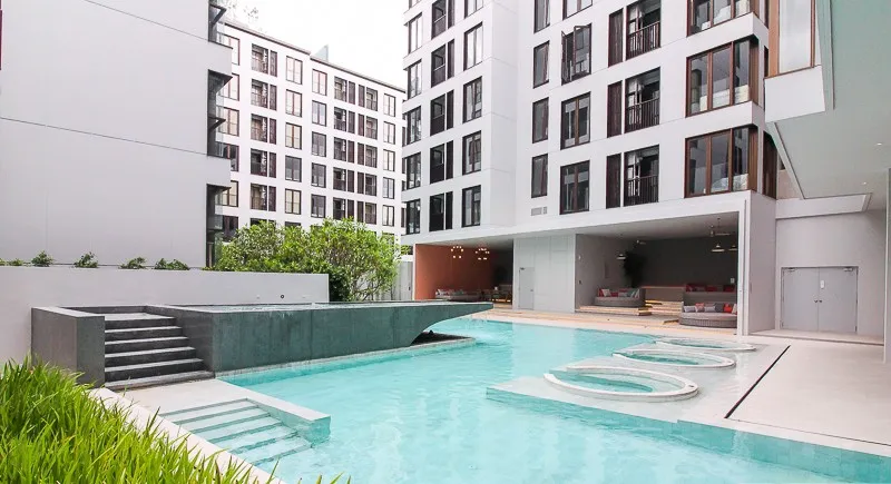ForRent Chapter Thonglor 25 เครื่องใช้ไฟฟ้า เฟอร์นิเจอร์ ครบชุด แต่งสวยหรูหรา พร้อมเข้าอยู่ อย่าพลาด