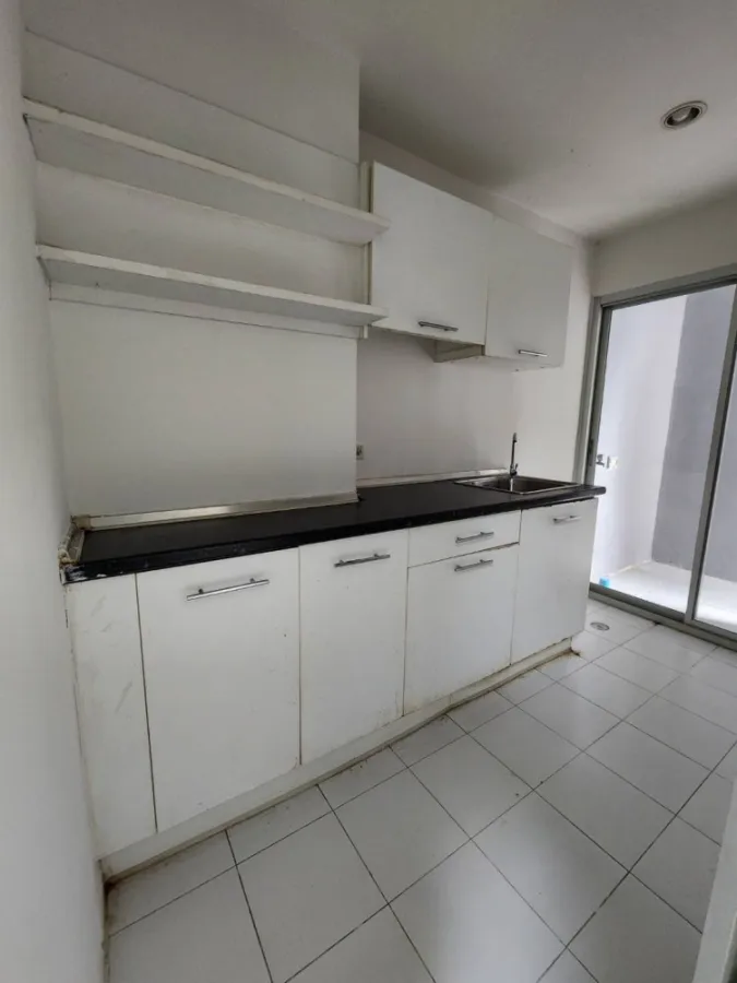 For sale: The Seasons Srinakarin, spacious room, airy, comfortable, comes with an affordable price. Book now, hurry.