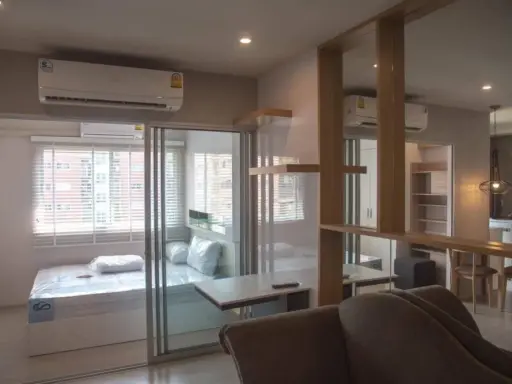ให้เช่า Plum Condo Park Rangsit ชั้น 6 วิวสระ มุมสวย แต่งครบ น่าอยู่ สนใจจองเลย ด่วนๆ