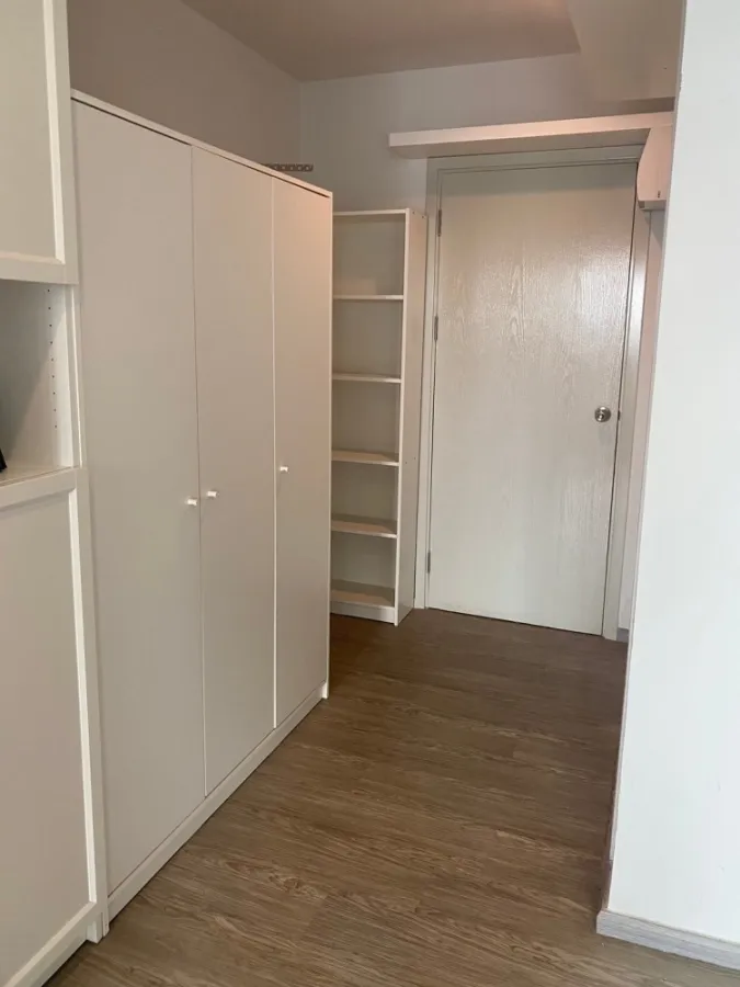 For sale, for rent, Regent Home Bang Son Phase 2, beautiful room, good view, sharing a wall with an adjacent room on only one side, must arrange.