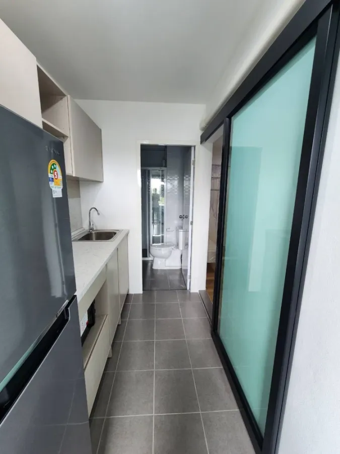 For rent!! The Unite Condo On Nut-Pattanakarn 4th floor, corner room, beautifully decorated room, everything complete in one place, don't miss it!!