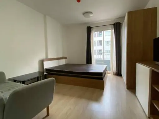 Urgent for rent !! Elio Sukhumvit 64 Condo, furniture, good location, convenient to travel by BTS Punnawithi, do not delay, book now !! images