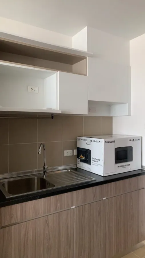 For rent, Supalai Park, Talat Phlu Station, high floor, perfectly decorated. All electrical appliances, book now.