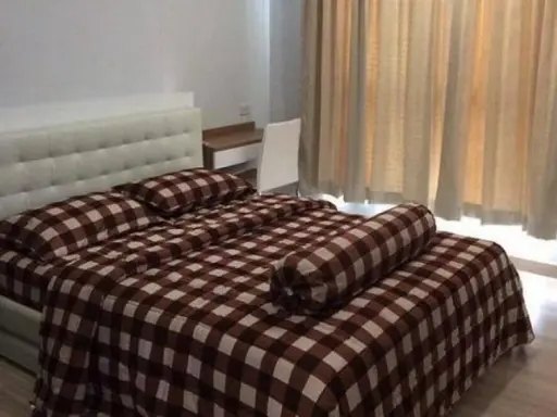 For rent, The Hotel Serviced condo, simple decorated room, clean, good view, airy atmosphere, pleasant, fully furnished.