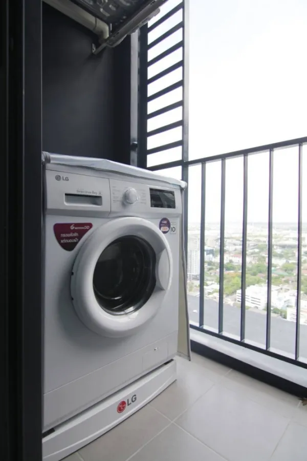 For rent urgently!! Condo Ideo Sukhumvit 93, new condo on Sukhumvit Road. Responding to all aspects of life. Hurry up to reserve now!!