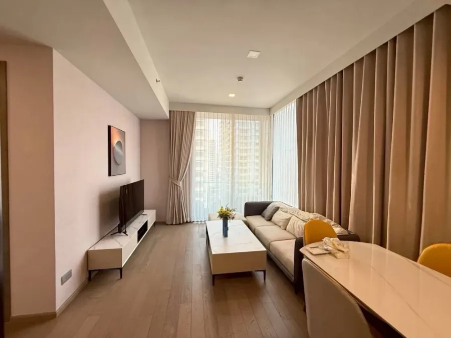 ให้เช่า Celes Asoke 2 ห้องนอน ชั้น 17 ห้องแต่งครบ น่าอยู่ สนใจจองเลย ห้ามพลาด
