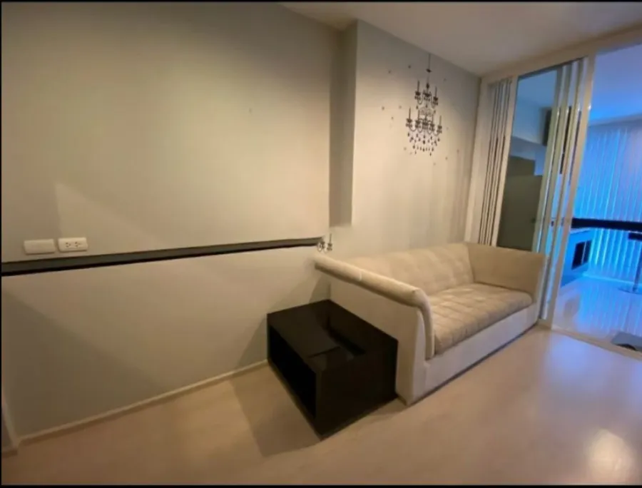 Sell for rent!! Condo Rhythm Sukhumvit 44/1, 22nd floor, fully furnished. Ready to move in immediately, don't miss it!