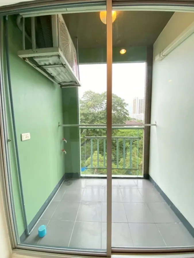For sale: Lumpini Ville Sukhumvit 109–Bearing, empty room, not very high floor, reserve now.
