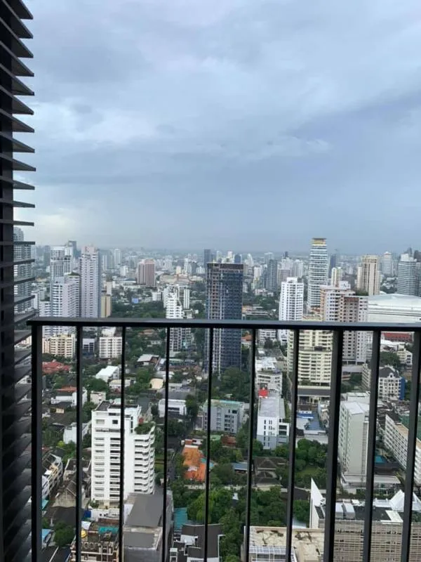 ขาย ให้เช่า ด่วน!! คอนโด เอดจ์ บาย แสนสิริ สุขุมวิท 23 ชั้น 32 วิวสวย พร้อมเข้าอยู่ ใกล้ BTS ห้ามพลาด!