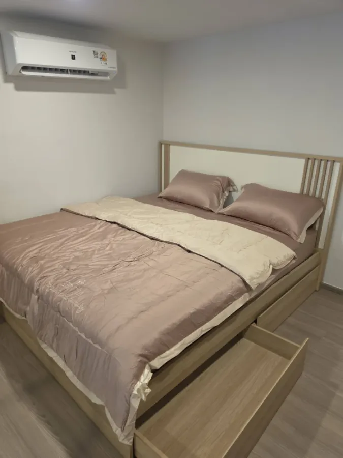 ให้เช่าคอนโด Aspire Sukhumvit - Rama 4ห้องพร้อมอยู่ ชั้น 32 ได้วิวสูง สะดวกครบจบที่นี่ จองเลย