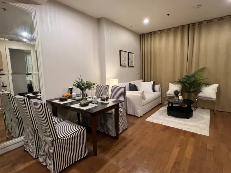 Condo for sale:rent The Address Chidlom, ready to move in, lots of usable space, great price, hurry and reserve.