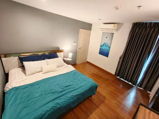 ให้เช่า ห้องคอมบาย Regent Home27 ห้องมุมวิวสวน เฟอร์ เครื่องใช้ไฟฟ้าครบ รีบมาจองเลย อย่าพลาด