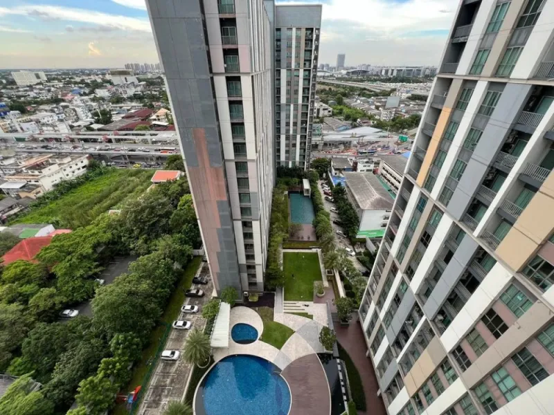 อย่าเลื่อนผ่าน!! ปล่อยเช่า คอนโด เดอะคีย์ แจ้งวัฒนะ ห้องสวยวิวสระ ตกแต่งพร้อมเข้าอยู่
