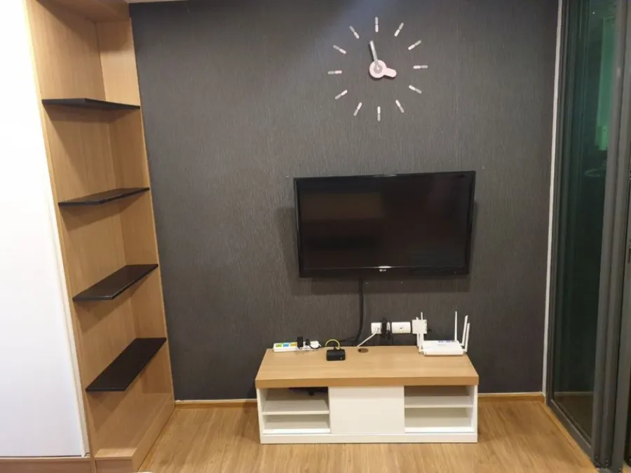 ขาย คอนโด พราว 3 แจ้งวัฒนะ ห้องสวยน่าอยู่มาก เฟอร์ครบ built-in ติดวอล์เปเปอร์ทั้งห้อง จองเลยด่วน!!