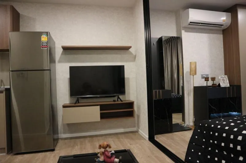 ห้ามพลาด ห้องแต่งเสร็จ พร้อมย้ายเข้าอยู่ได้เลย 1 Bedroom Extra เฟอร์นิเจอร์ Hi-Gross ลายหินอ่อนสีดำ